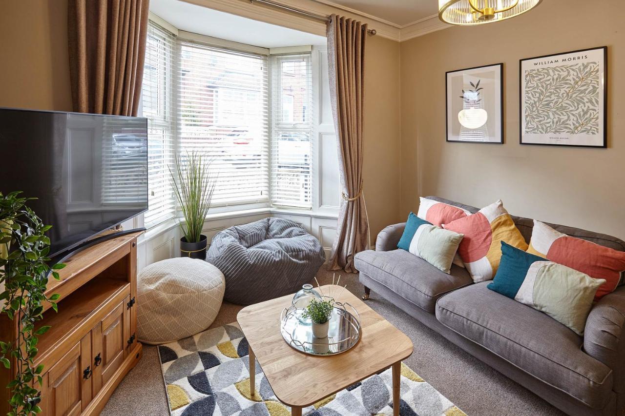 Host & Stay - Custard Cottage Whitby Eksteriør billede